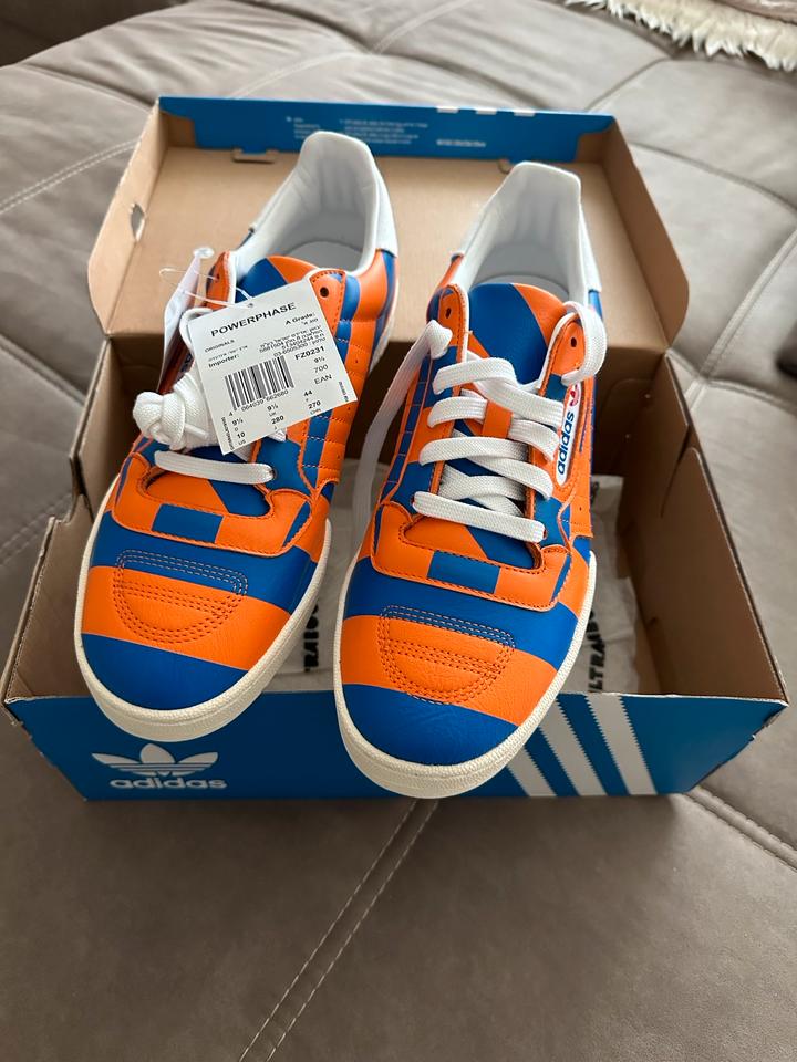 Adidas powerphase trainers 2025