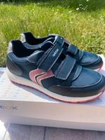 SEHR NEU Dunkelblaue Sneaker in Gr.37 von Geox Niedersachsen - Bad Harzburg Vorschau