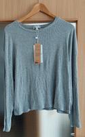 Neues  Damen Langarmshirt von Manguun Gr 46-48 Nordrhein-Westfalen - Goch Vorschau