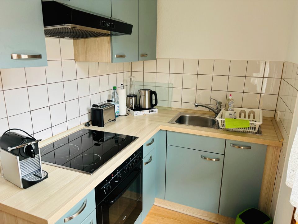 Voll möbliertes Apartment in bester Lage von Böblingen mit Terrasse / Fully furnished flat in Böblingen