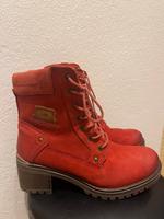 Rote Dockers-Stiefel. Sachsen - Pirna Vorschau