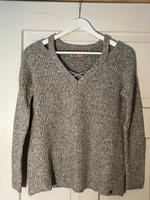 kuscheliger Strickpulli Hollister Hessen - Weilrod  Vorschau