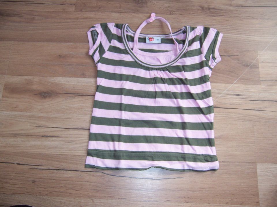 Mädchen T-Shirt Gr. 98/104 in Hann. Münden