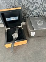 Panerai Lefty PAM 557 aus 09/2015 in Bestzustand Niedersachsen - Lüneburg Vorschau