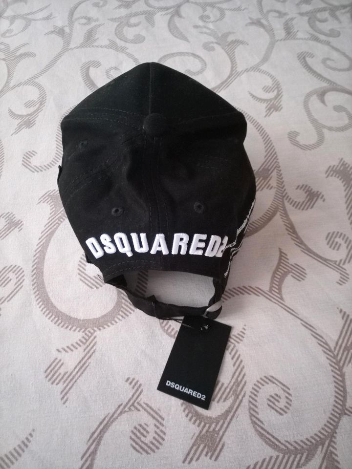 Neu cap  Dsquared DSQ D2 Kappe in München