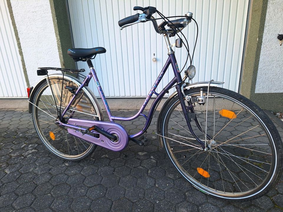 Damenrad 28" 5-Gang Nabenschaltung in Bornheim