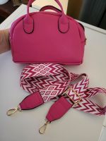 Handtasche Pink mit Schultergurt Sachsen-Anhalt - Zielitz Vorschau