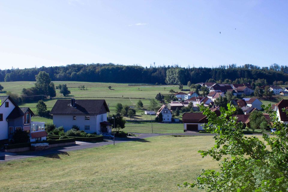 Baugrundstück in ruhiger Lage mit schönem Ausblick ohne Bauträgerbindung in Kalbach