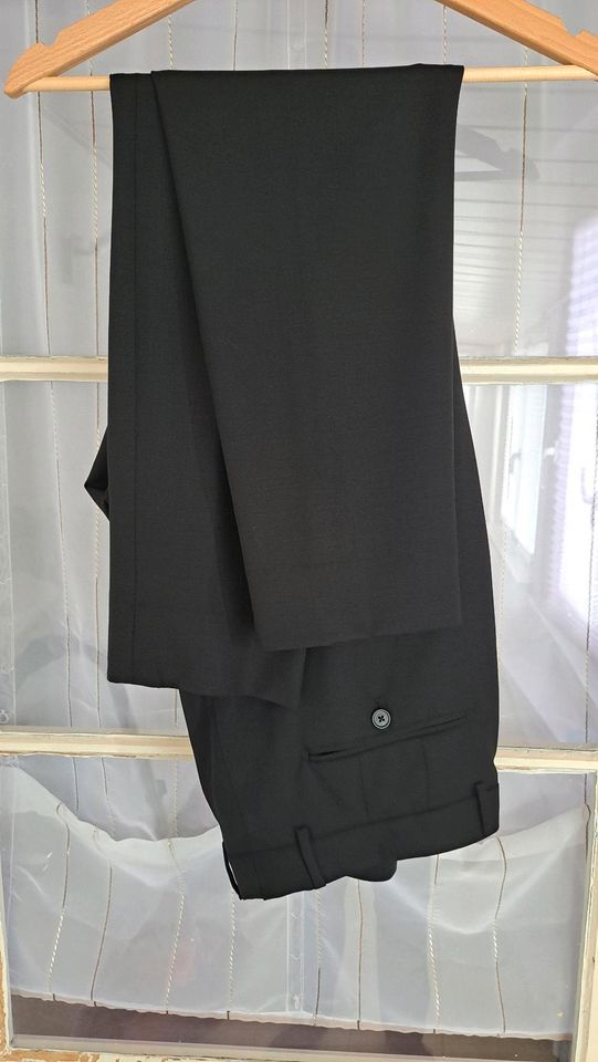 NEU Massimo Dutti Anzug schwarz Wolle in Trier