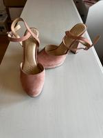 Absatzschuhe Damen Bayern - Frauenneuharting Vorschau
