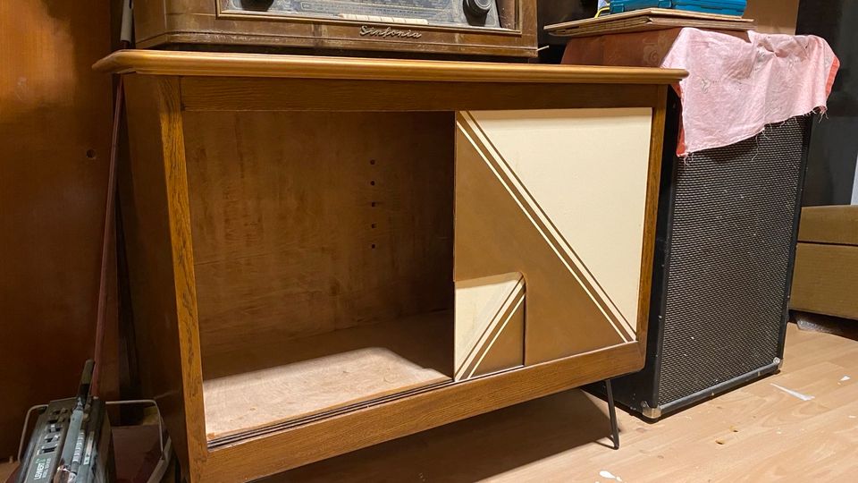 Retro Schrank / Sideboard / Vitrine / 60er / in Ebeleben