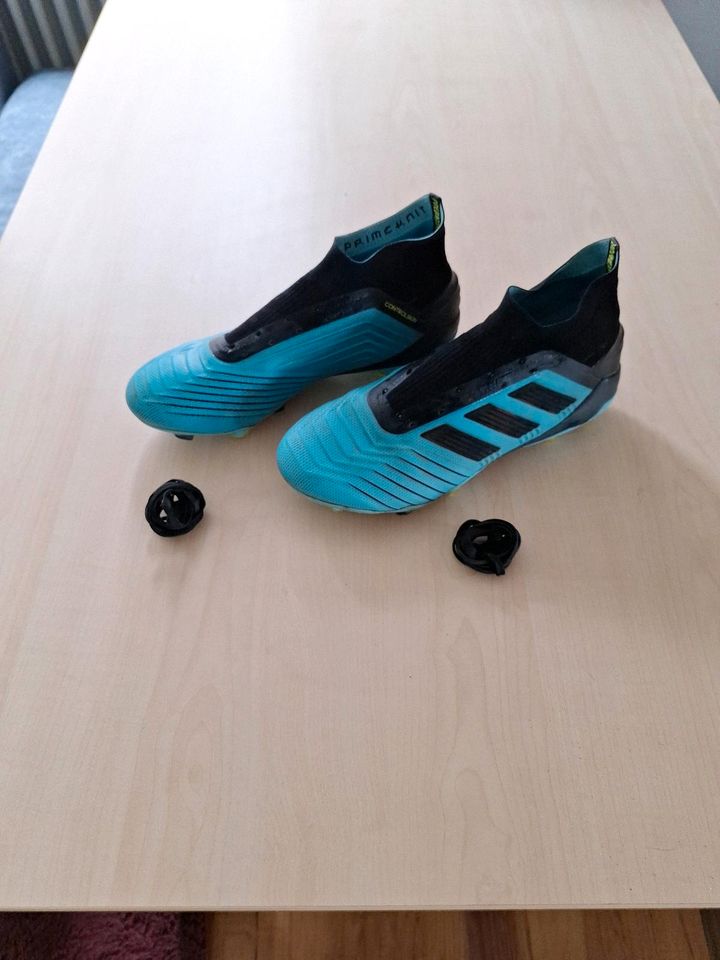 Adidas Predator 18.1 US 7 Größe 40 in Kulmbach