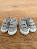 Superga Sneaker mit Klettverschluss in hellgrau - Gr. 22 Baden-Württemberg - Altbach Vorschau