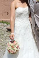 Neuwertiges Brautkleid A-Linie Ivory mit Reifrock und Schleppe Hessen - Kassel Vorschau