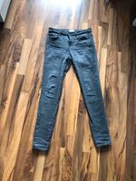 Only Stretch Hose | Jeans | grau | Gr. M/32 Niedersachsen - Müden Vorschau