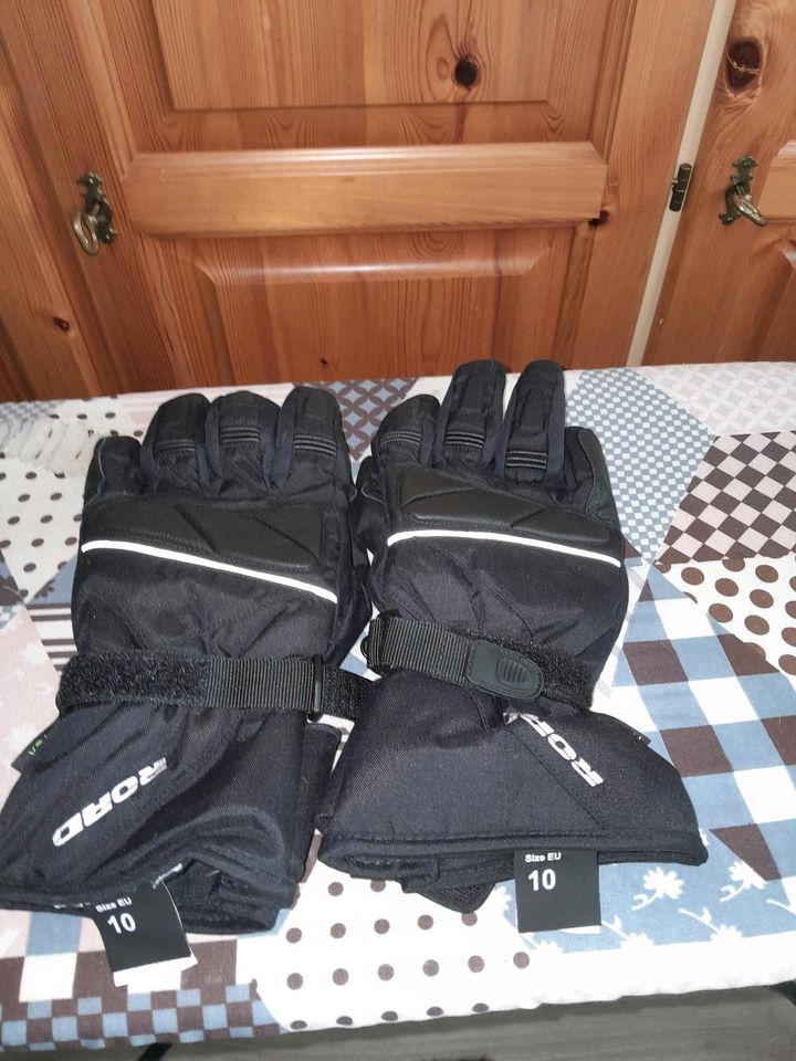 Motorrad handschuhe in Schneverdingen
