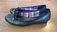 Tommy Hilfiger Ballerinas Schuhe schwarz Größe 38 München - Schwabing-West Vorschau