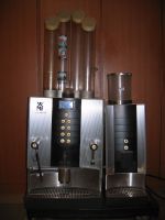 WMF Combination S4 mit Kakaoautomat Kaffeemaschine 400V Anschluss Nordrhein-Westfalen - Ennepetal Vorschau