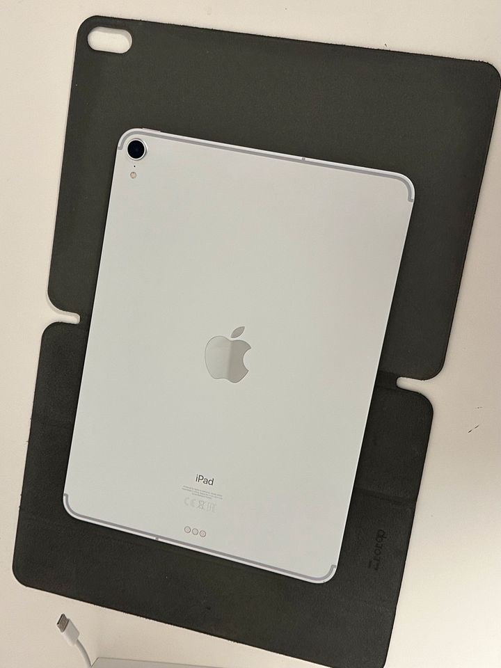 iPad Pro 11" (2018) - 256 GB (WiFi + Cellular) in Heilbronn