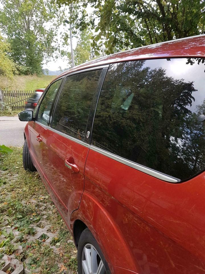 Ford Galaxy Ghia in Reutlingen