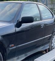 BMW E36 Compact Türe links Fahrerseite Schwarz 2 Baden-Württemberg - Pfedelbach Vorschau