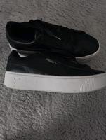 Puma Turnschuhe Damen Sneaker 38,5 Wuppertal - Heckinghausen Vorschau