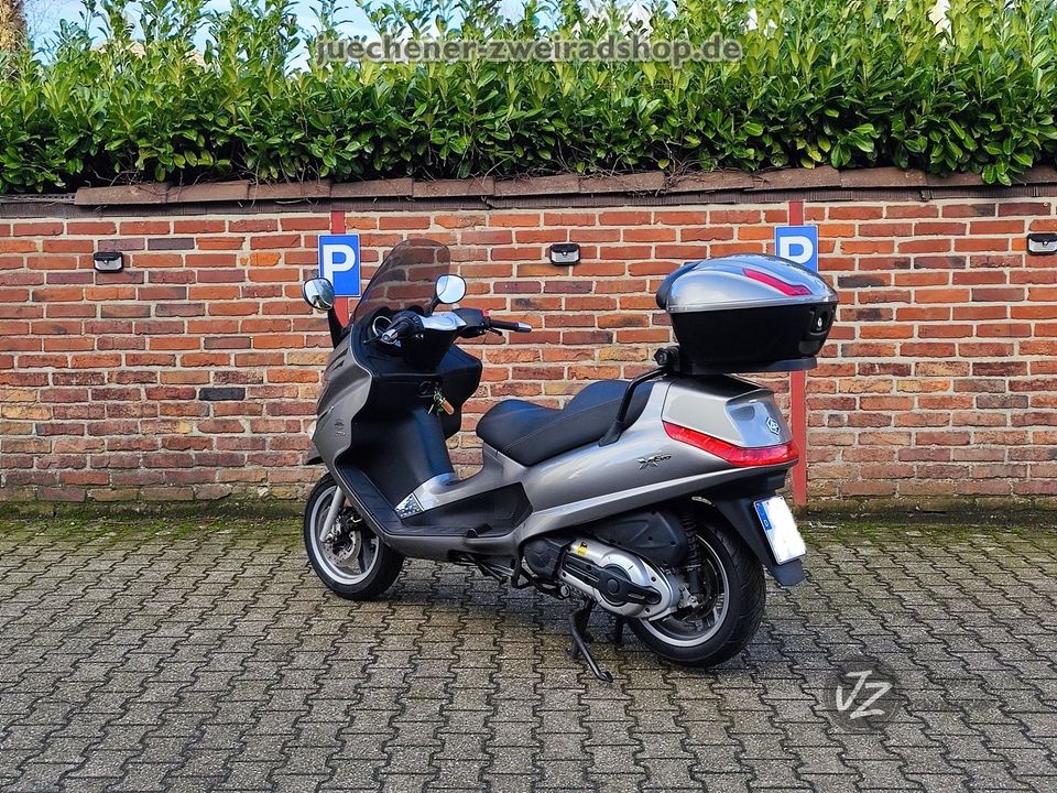 Piaggio X Evo 400 nur 8493km TÜV neu im Kundenauftrag in Jüchen