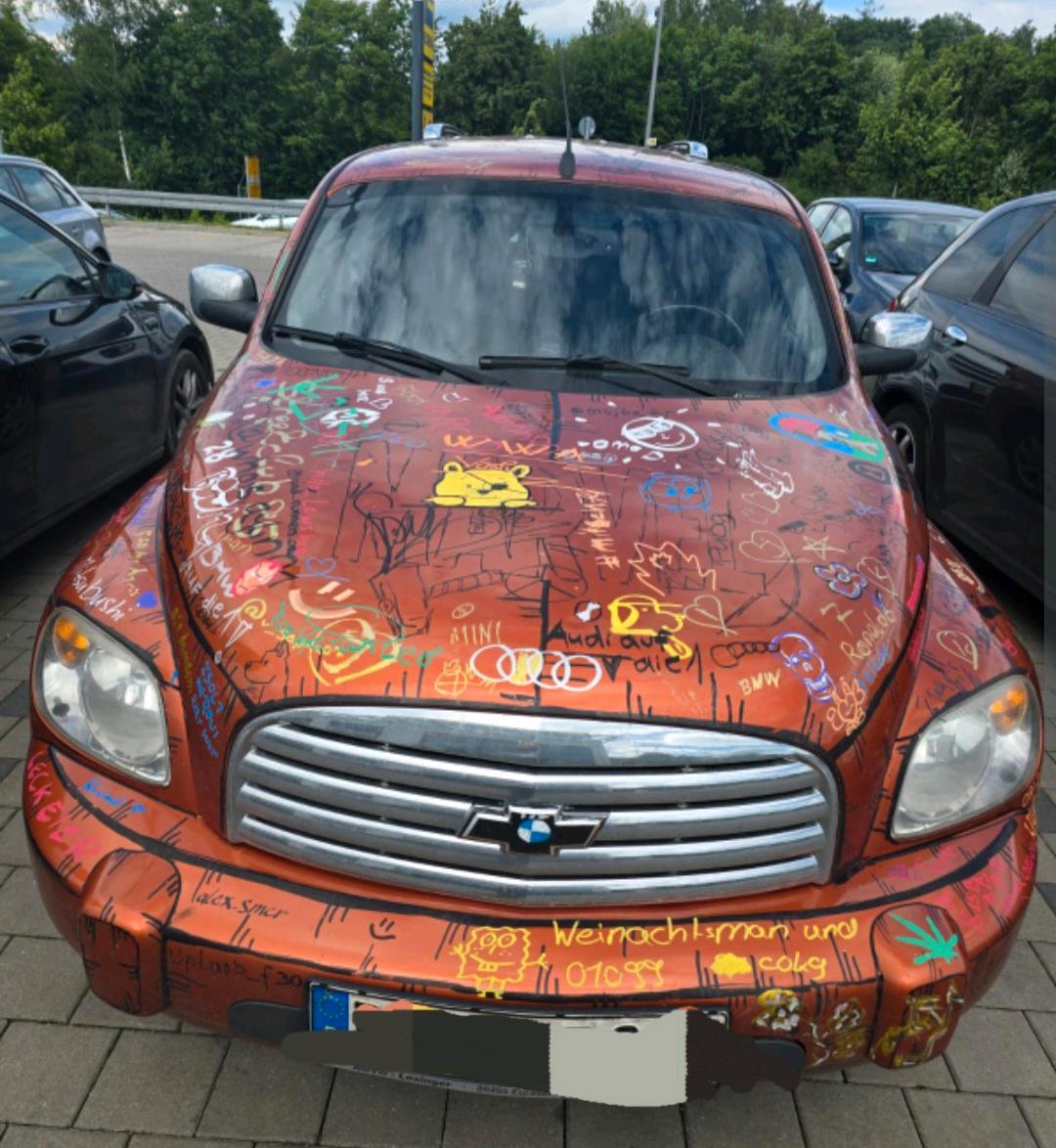 Abbildung des Autos chevrolet hhr lt
