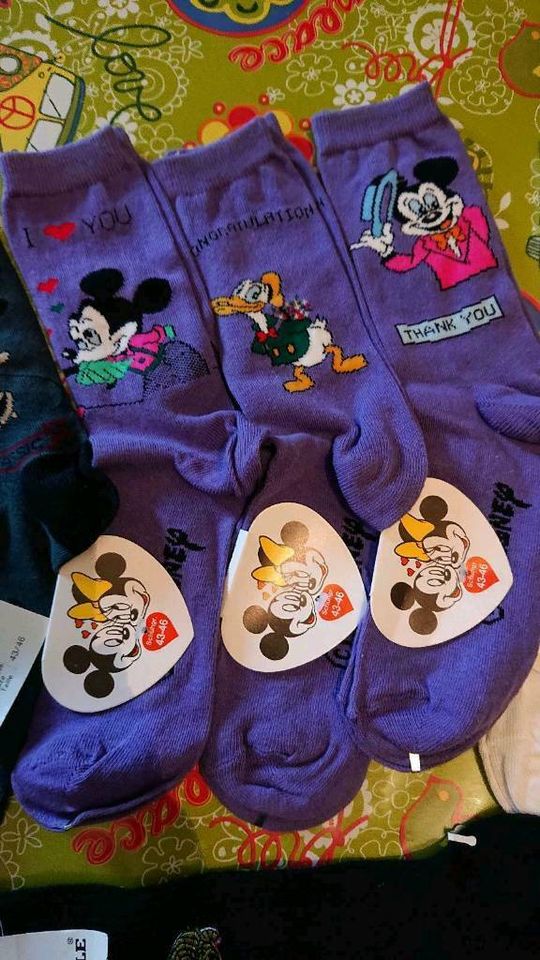 Socken Disney Mickey mouse Größe 42-43-46 Neu siehe Bilder in Pfungstadt