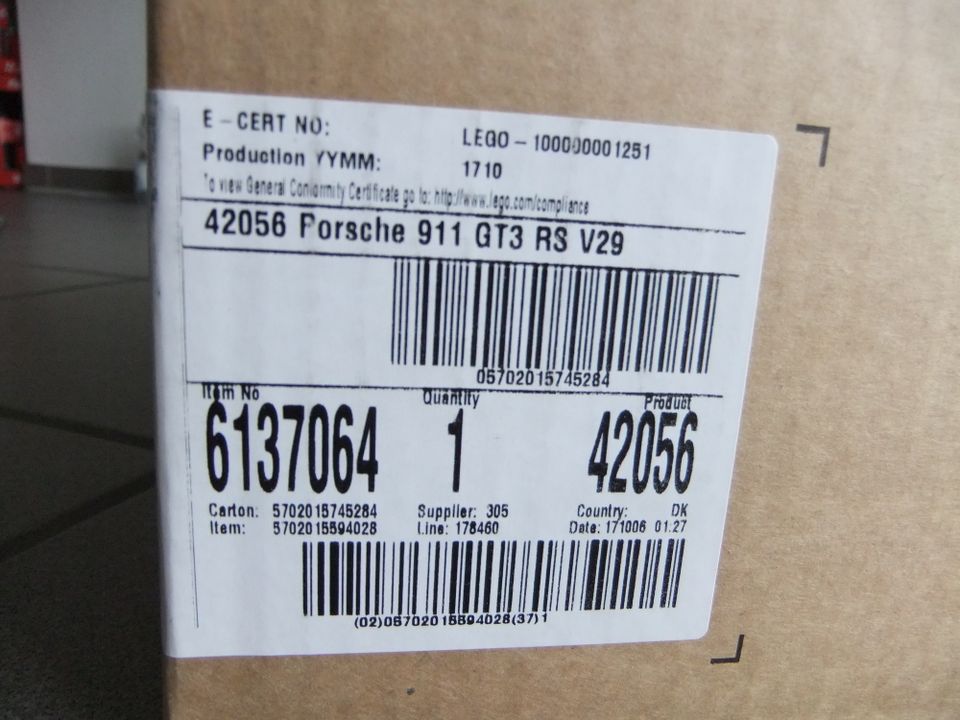 LEGO Technic 42056 - Porsche 911 GT3 RS. NEU und versiegelt in Braunschweig