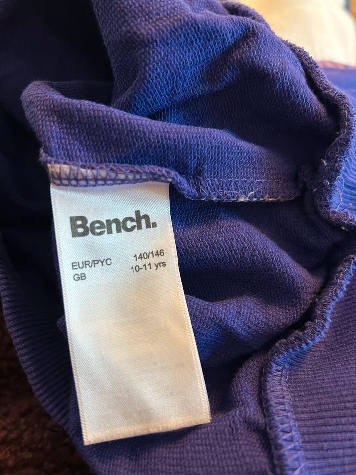 Bench Lange Pullover 140-146 in Berlin