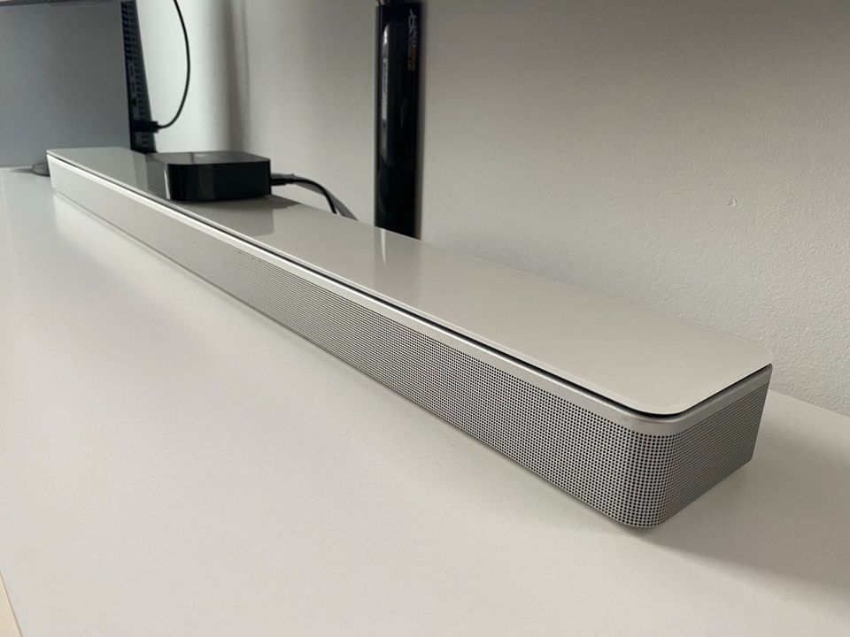 Bose Soundbar 700 Subwoofer rear speaker Weiss in Berlin