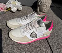 Philippe Model Sneaker Gr. 39 weiß pink neon Nordrhein-Westfalen - Korschenbroich Vorschau