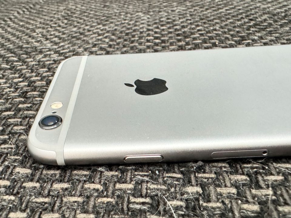 Apple Iphone 6S silber 64 gb inkl. OVP in Hagen