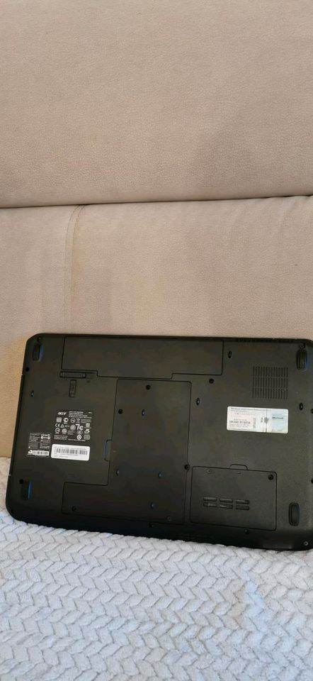 Laptop Acer CineCrystal LED LCD 15,6" in Edewecht