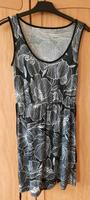 Damen Sommerkleid, Größe 40/42, neuwertig, Farbe schwarz weiß Bayern - Bad Kissingen Vorschau