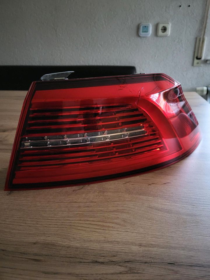 VW passat b8 led rückleuchten  recht 3G5945208C. 3G5945208E in Breuberg