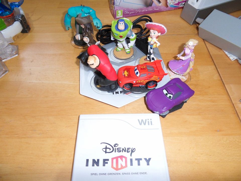 Nintendo Wii riesiges Paket incl. Skylanders und Infinity in Krefeld