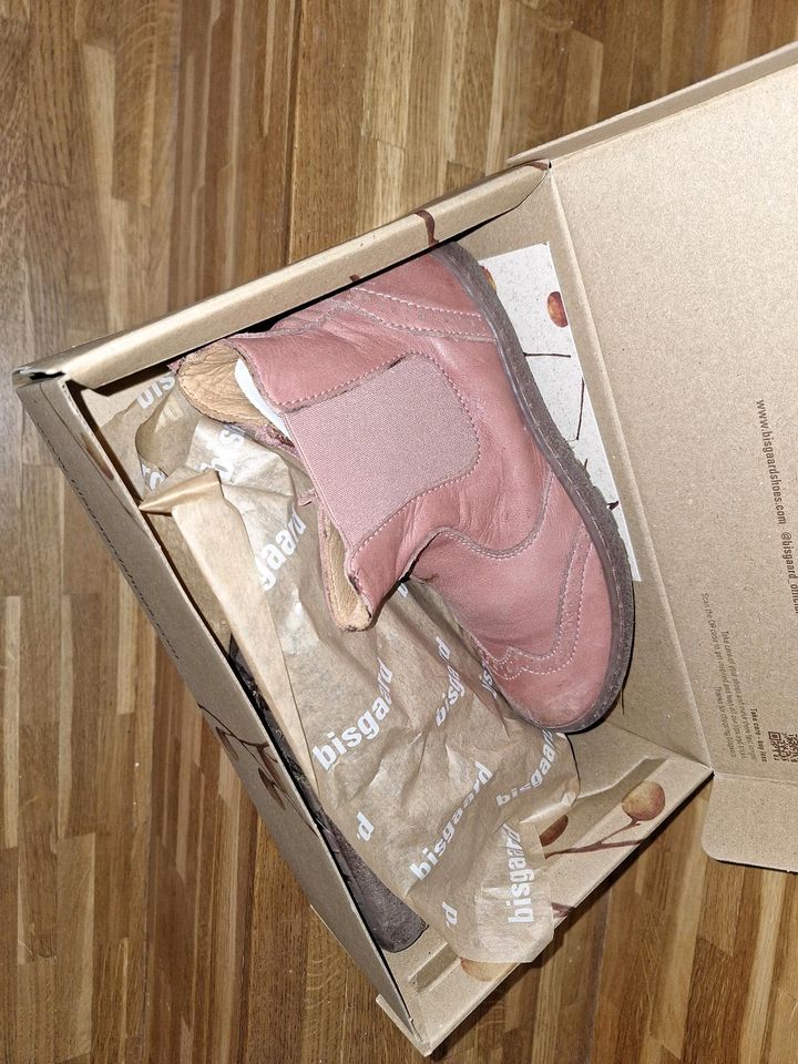 Bisgaard Stiefeletten Gr. 33 ungefüttert chelsea boots in Hessigheim