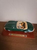 Modellauto von Burago Jaguar "E" Cabriolet Nordrhein-Westfalen - Brilon Vorschau