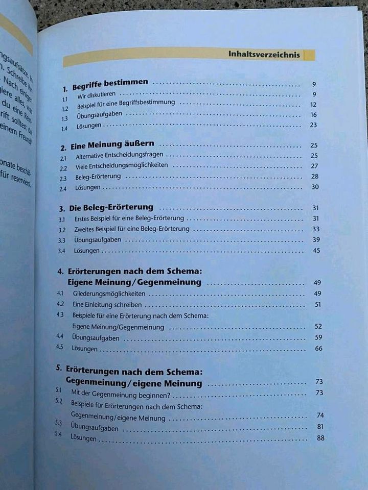Buch Aufsatz/Erörtern DUDEN Schülerhilfen Deutsch in Ludwigsburg
