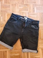 Jeans Shorts der Marke Essentials Gr.30 Essen - Essen-Borbeck Vorschau