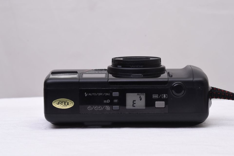 Nikon TW2 kompaktkamera analog kamera in Hamburg