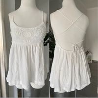 Free People Backless Sommertop mit Schnürung Bestickt XS/S Nordrhein-Westfalen - Lippstadt Vorschau