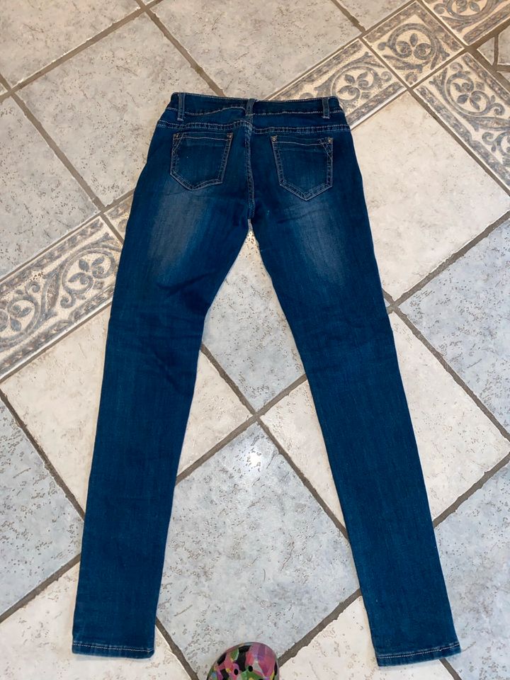 Jeans M38❤️ neuwertig in Zweibrücken