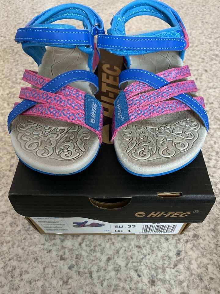 Hi-Tec Sandalen blau pink Größe 33 in Nottensdorf