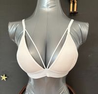 H&M Bikinioberteil Top BH weiß 75B S Aubing-Lochhausen-Langwied - Aubing Vorschau