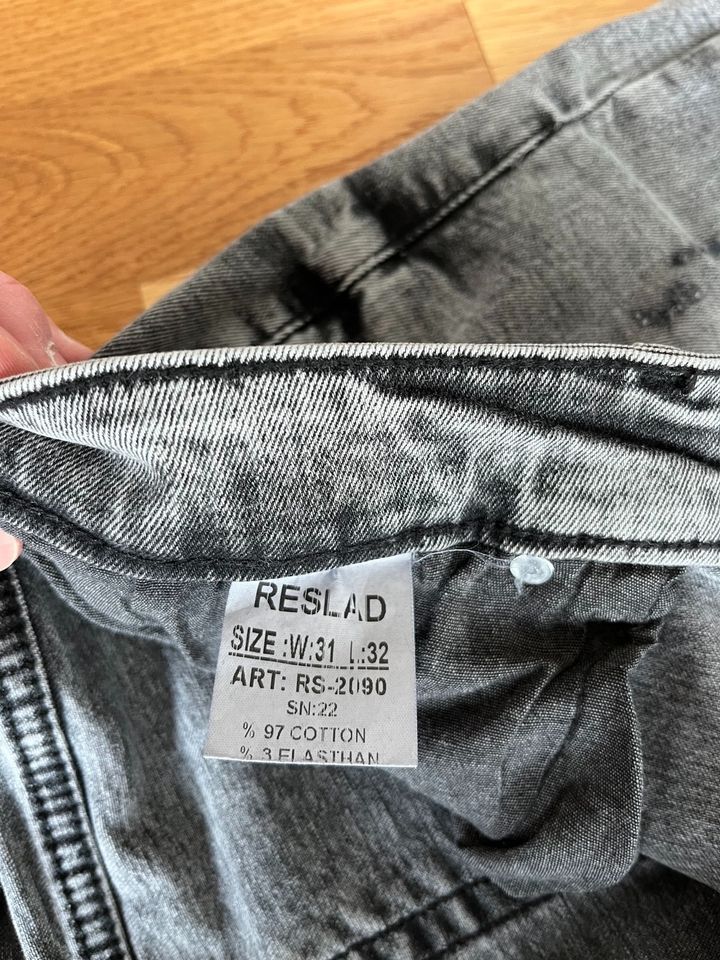 Jeans | Herren | RESLAD | W: 31 L: 32 | Farbe grau in Wasungen