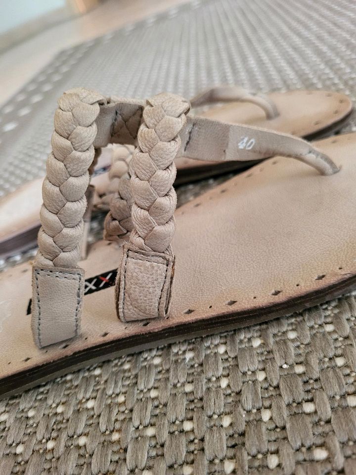 Boxx Sandalen Zehentreter Echtleder Gr. 40 #NEU# in Straelen