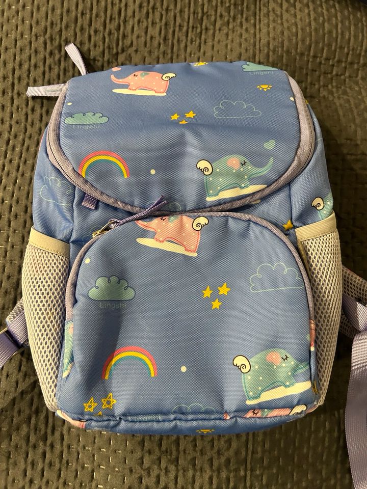 Toller kindergartenrucksack wie neu in Mertloch